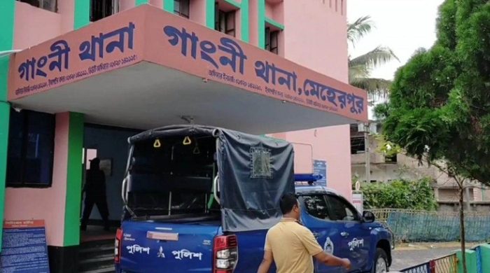 বোমা সদৃশ্য বস্তু উদ্ধার