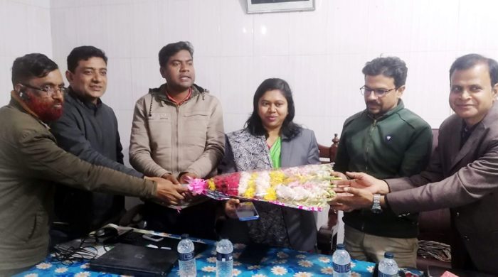 গাংনী উপজেলা নির্বাহী অফিসারের বিদায়ী সংবর্ধনা