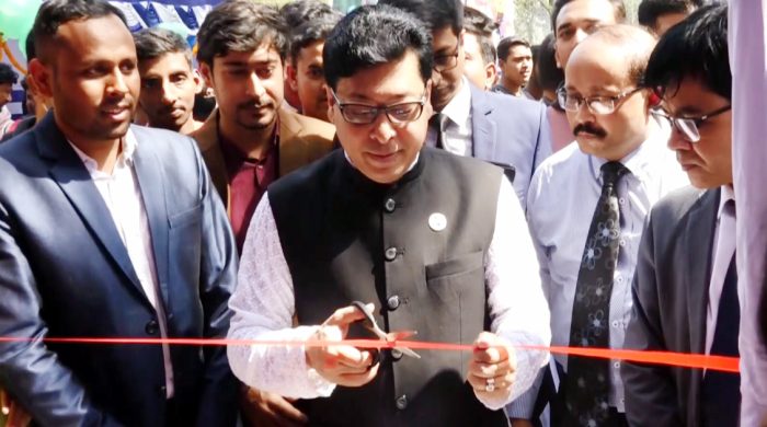 মেহেরপুর সরকারি কলেজে পিঠা উৎসব অনুষ্ঠিত