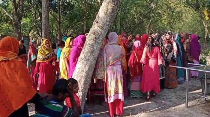 গাংনীতে পানিতে ডুবে শিশুর মৃত্যু