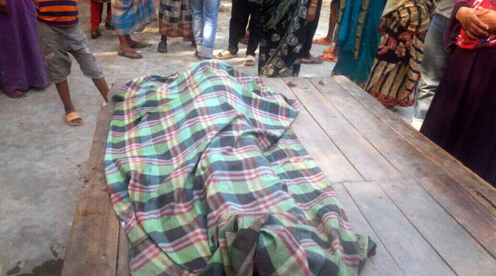 গাংনীর জোড়পুকুরিয়া মাধ্যমিক বিদ্যালয়ের পুকুর থেকে শিশুর মরদেহ উদ্ধার