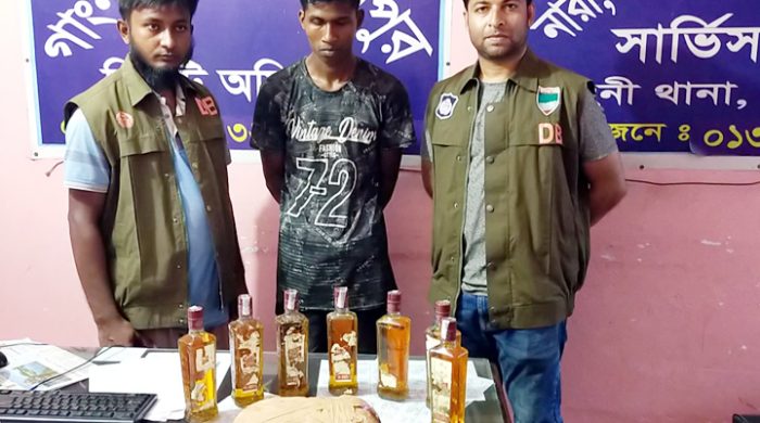 গাংনীতে গাঁজা ও মদসহ আটক-১