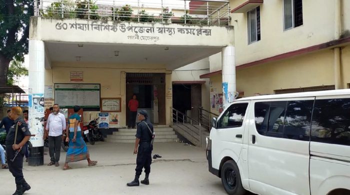 গাংনীতে গুলিবিদ্ধ এক মাদক ব্যবসায়ী আটক