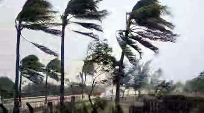 ঘূর্ণিঝড় মোখা প্রাণ কেড়ে নিলো মহেশখালীর ৩ লবণ চাষির