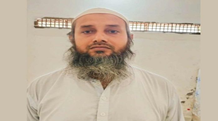 প্রধানমন্ত্রীকে কটুক্তি করায় হোমিও চিকিৎসক আটক