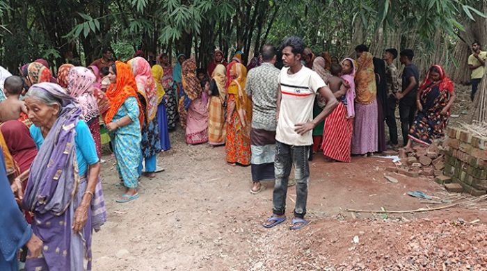 গাংনীতে সড়ক দুর্ঘটনায় রাজমিস্ত্রির মৃত্যু