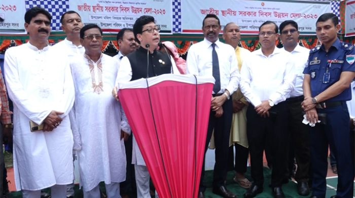 বিএনপি-জামায়াতের জোট সরকারের অন্ধকার থেকে দেশ এখন আলোর পথে- ফরহাদ হোসেন