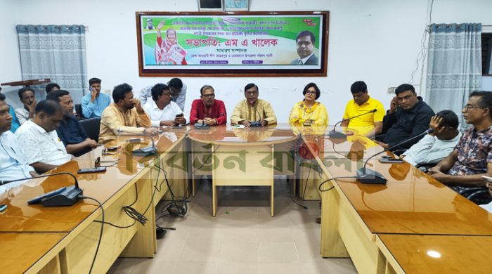 গাংনীতে জনপ্রতিনিধিদের সাথে এমএ খালেকের মতবিনিময়