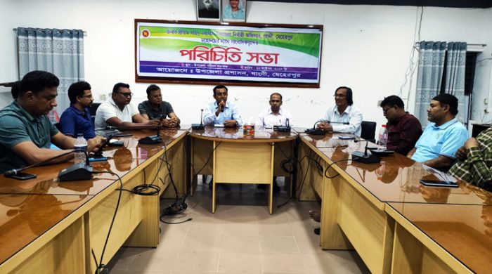 গাংনীতে সংবাদিকদের সাথে উপজেলা নির্বাহী অফিসারের মতবিনিময়