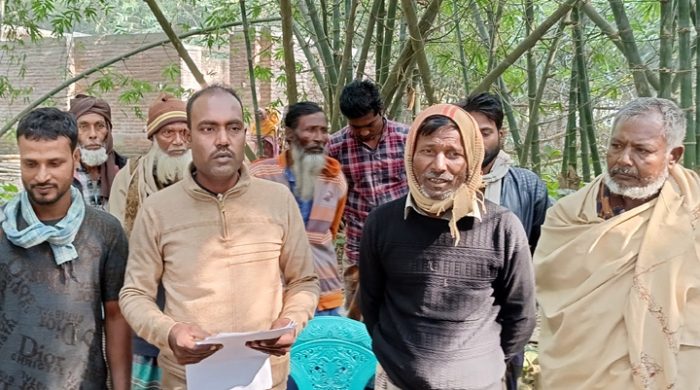 গাংনীতে মিথ্যা মামলা রুজু করায় সংবাদ সম্মেলন