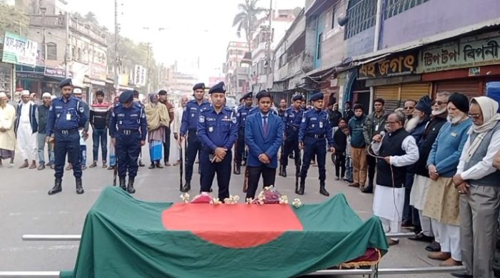 বীর মুক্তিযোদ্ধা আব্দুস সালামের রাষ্ট্রীয় মর্যাদায় দাফন