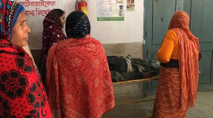 মেহেরপুরে বাসের ধাক্কায় সাইকেল চালক নিহত