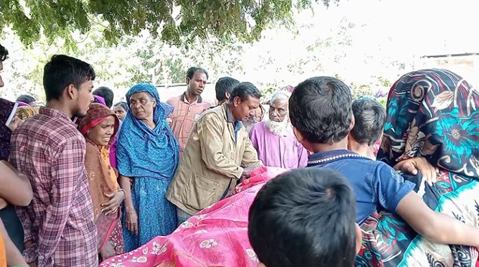গাংনীতে বিদ্যুৎস্পৃষ্টে এক কৃষকের মৃত্যু