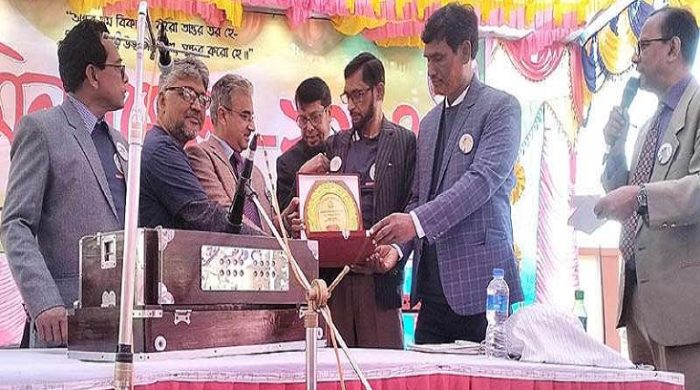 গাংনীতে এসএসসি ১৯৮৪ ব্যাচের মিলনমেলা