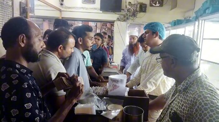 গাংনীতে হোটেলে লাখ টাকা জরিমানা