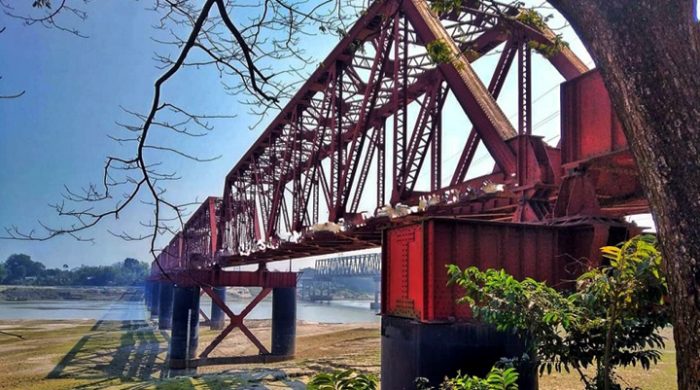 কুষ্টিয়ায় রেল ব্রিজের নিচ থেকে অজ্ঞাত মরদেহ উদ্ধার
