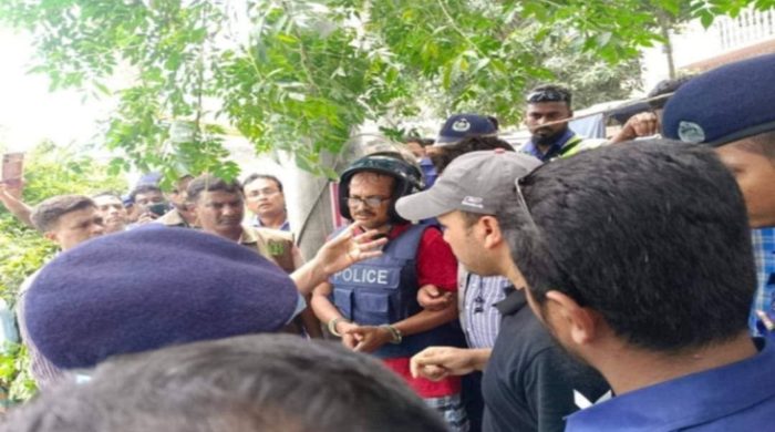 এমপি আনার হত্যা মামলায় আওয়ামী লীগ নেতা বাবুকে নিয়ে ঝিনাইদহে অভিযান