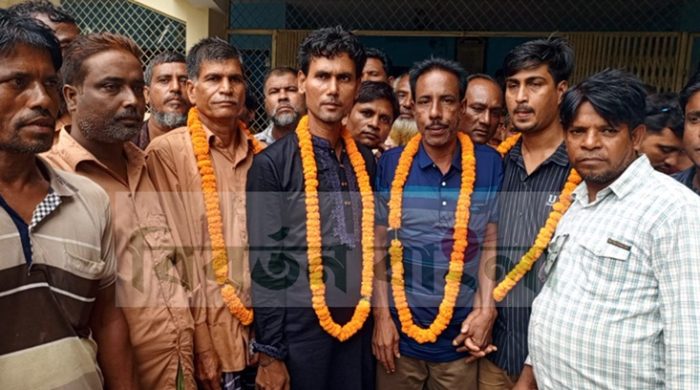 ধানখোলা ইউনিয়ন পরিষদের প্যানেল চেয়ারম্যানের দায়িত্বভার গ্রহণ