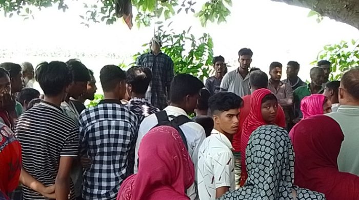 মেহেরপুরে স্ত্রীর পরকীয়ার জেরে স্বামীর আত্মহত্যা-পরিবারের দাবী হত্যা