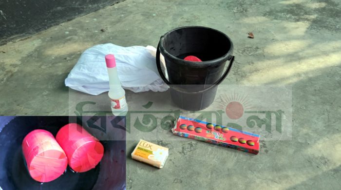 গাংনীতে চাঁদার দাবিতে বোমা সাদৃশ্য বস্তু ও কাফনের সরঞ্জাম রেখে প্রাণনাশের হুমকি