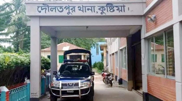 দৌলতপুরে চাচাতো ভাইয়ের লাঠির আঘাতে মাছ ব্যবসায়ী নিহত