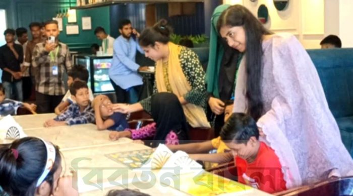 মেহেরপুর ভাবনা’র উদ্যোগে শিশুদের নিয়ে আনন্দের আহার
