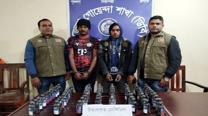 গাংনীতে ফেন্সিডিলসহ দুই মাদককারবারী আটক