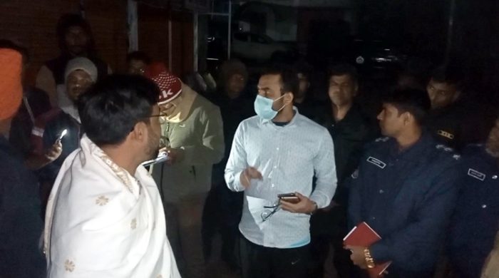 গাংনীতে মরা গরু জবাই করার চেষ্টাকালে কসাই ও ব্যবসায়ীর জরিমানা