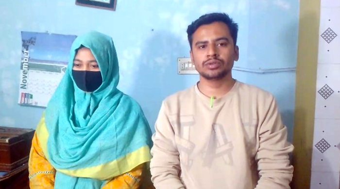 মুজিবনগরে ঘুরতে গিয়ে হামলার শিকার এক দম্পতি