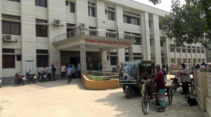 শৈলকুপায় দুই গ্রুপের সংঘর্ষে উভয় পক্ষের অন্তত ৫০ জন আহত