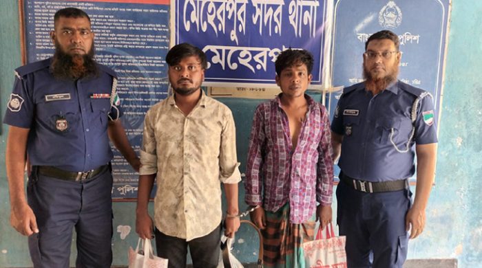 মেহেরপুরে আল্লাহ ও ধর্ম নিয়ে কটুক্তিকারী দুজন গ্রেফতার