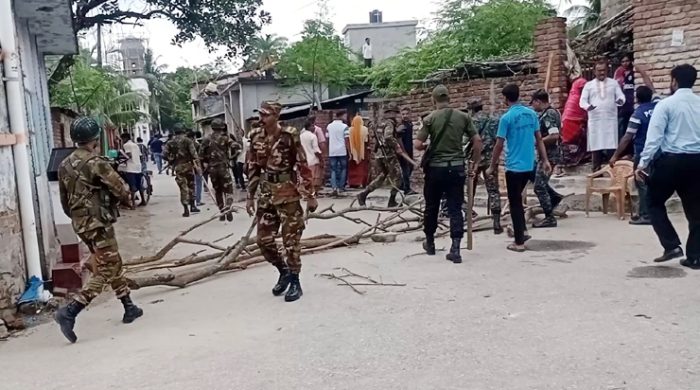 আমঝুপি ইউনিয়ন বিএনপি’র সম্মেলন ঘিরে দফায় দফায় হামলা-সংঘর্ষ, আহত-৬