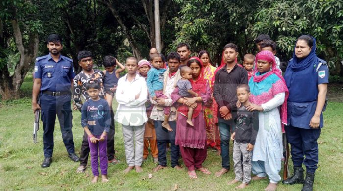 মুজিবনগরে নারী, পুরুষ ও শিশুসহ ১৯ জনকে বাংলাদেশে ঠেলে দিয়েছে বিএসএফ