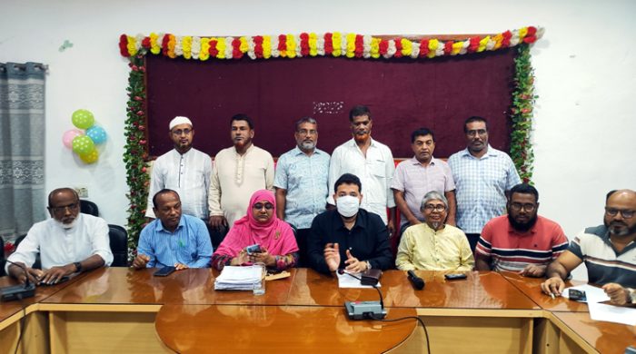 গাংনী পৌরসভায় ওএমএস ডিলার নিয়োগ সম্পন্ন