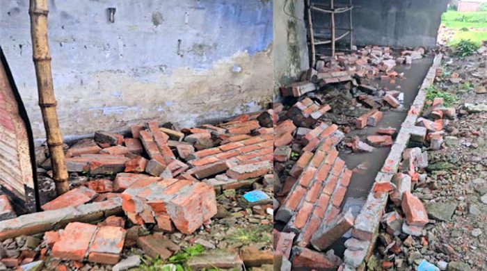 ঝিনাইদহে প্রবাসীর জমির দেয়াল ভেঙ্গে জোরপূর্বক দখলের অভিযোগ