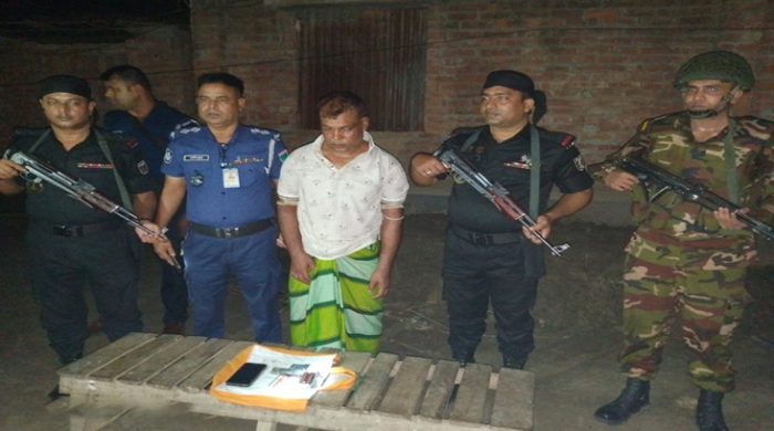 কালীগঞ্জে হত্যা মামলার আসামি ঘ্যানা গ্রেপ্তার