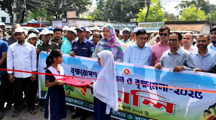 মেহেরপুরে সপ্তাহব্যাপী বৃক্ষমেলার উদ্বোধন