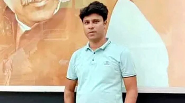 জুলাই বিপ্লব নিয়ে ‌‘কটূক্তি’ করায় কুষ্টিয়ায় পুলিশ সদস্য বরখাস্ত