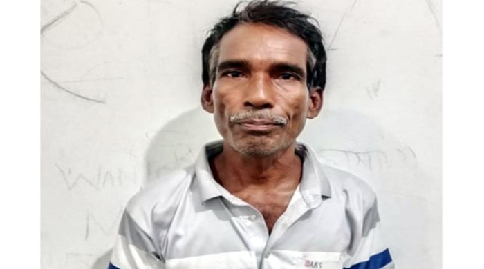 মেয়েকে হত্যার অভিযোগে মায়ের মামলায় বাবা গ্রেফতার