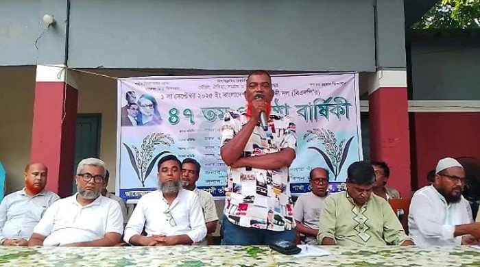 দৌলতপুর তাঁতী দলের দ্বি-বার্ষিক সম্মেলনে সভাপতি সূর্জা-সম্পাদক রিপন