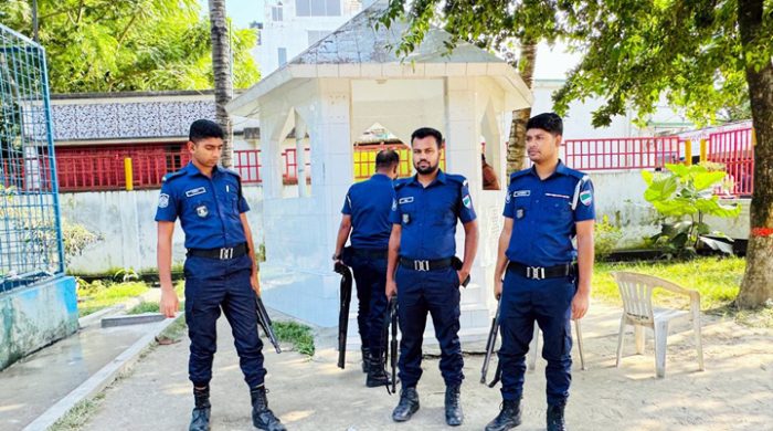 কুষ্টিয়ায় লালন শাহের আখড়াবাড়িতে নিরাপত্তা জোরদার