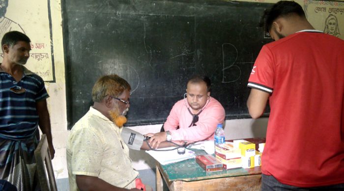 মেহেরপুরে বিএনপির উদ্যোগে ফ্রি মেডিকেল ক্যাম্প অনুষ্ঠিত