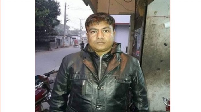 মেহেরপুরে ছাদ থেকে পড়ে প্রাণ গেলো মোটরসাইকেল মেকানিকের