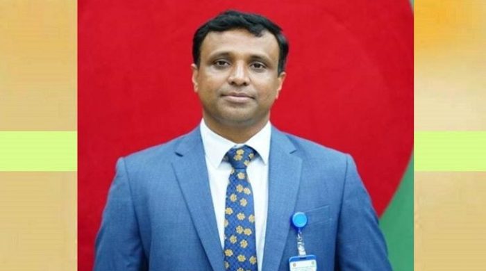 প্রশংসায় ভাসছেন মেহেরপুর সদর উপজেলা নির্বাহী কর্মকর্তা