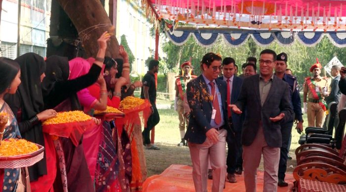 নতুন স্বাধীনতা নিরাপদ রাখতে হবে তরুণদেরকেই- মনির হায়দার