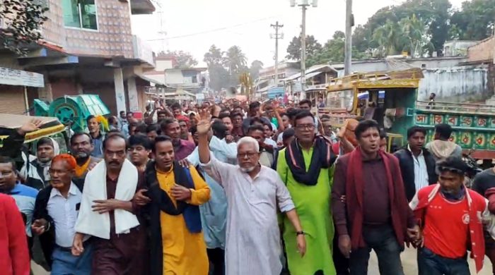 গাংনীতে বিএনপি মনোনীত প্রার্থী আমজাদ হোসেনের আলোচনা সভা ও গণমিছিল