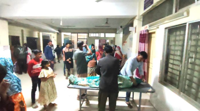 গাংনীতে গলায় ফাঁস দিয়ে মাদ্রাসা শিক্ষার্থীর আত্মহত্যা