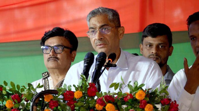 খাল খননের মাধ্যমে গ্রামের উন্নয়নকে অগ্রাধিকার দেবেন প্রধানমন্ত্রী- শহীদউদ্দীন চোধুরী এ্যানি
