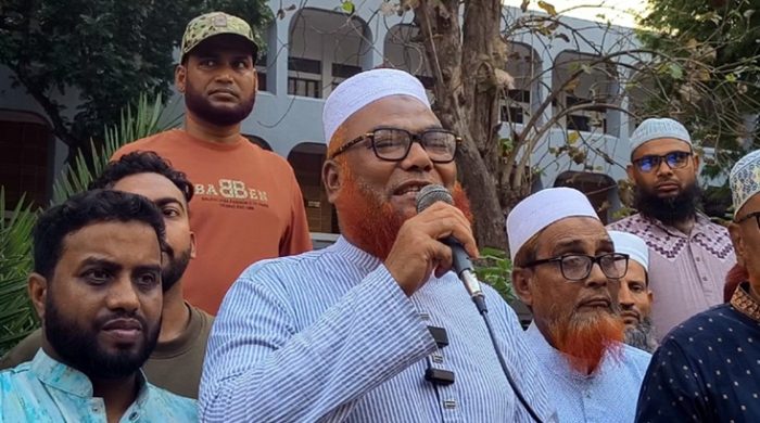 গণভোটের রায় বাস্তবায়ন না করে সরকার জাতির সাথে প্রতারণা করছে: তাজউদ্দিন খান এমপি