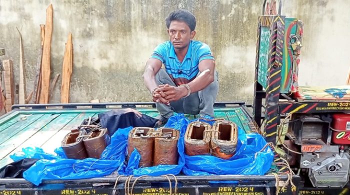 গাংনীতে ট্রান্সফরমার চোরচক্রের সদস্য আটক